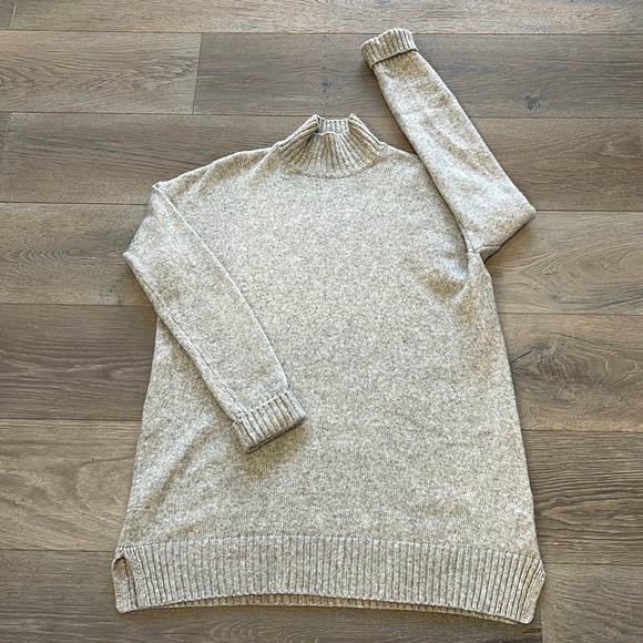 The Gap Loose Knit Oversized Tunic Vintage Sweater Light Heather Gray Small Tall - Picture 7 of 9